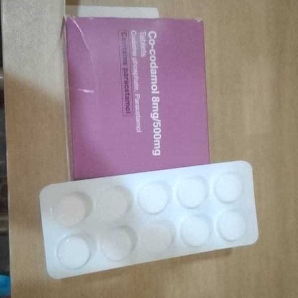 Bottle of shatavari root extract 500mg capsules from Asparagus racemosus
